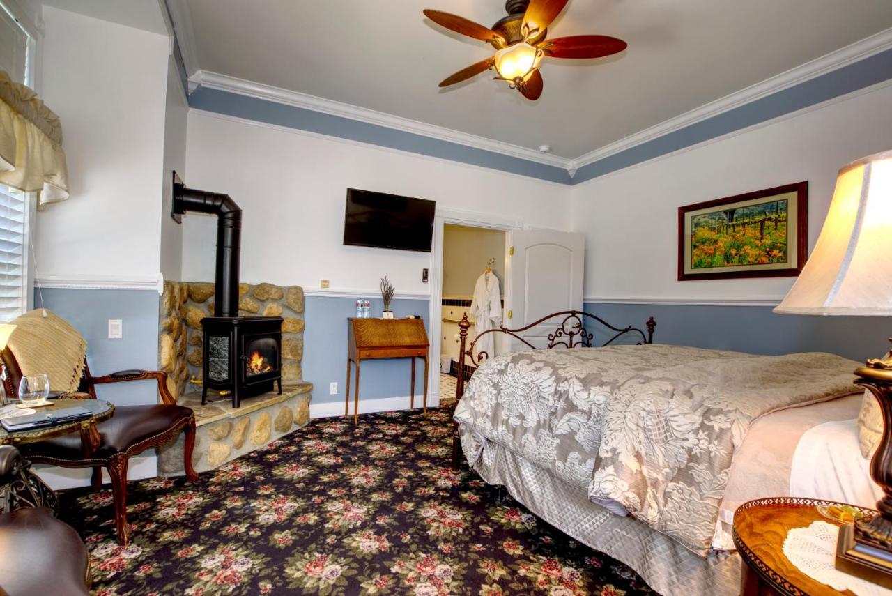 Forfriends Inn Wine Country Bed And Breakfast Santa Ynez Exteriör bild
